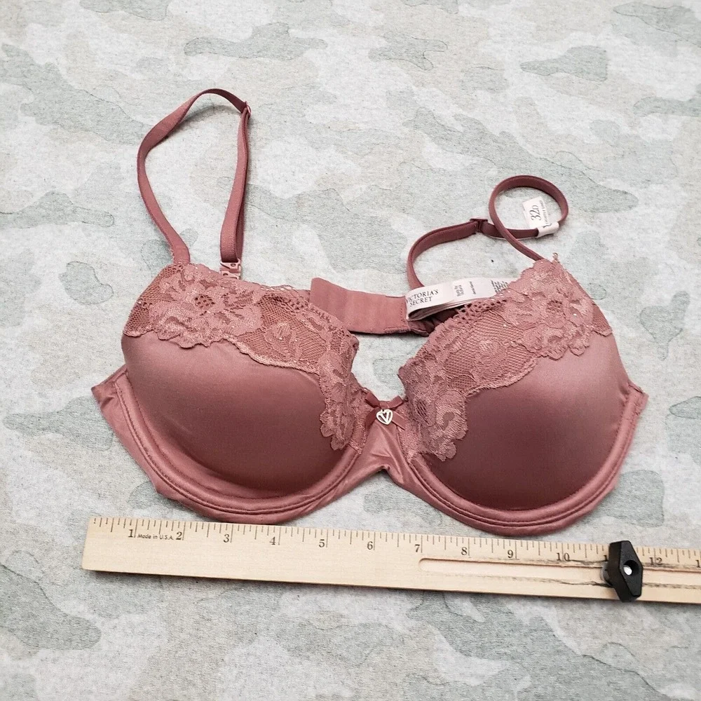 Victoria's Secret Bra‎ Women's 32D Purple body By Victoria Underwired